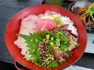 鰤丼